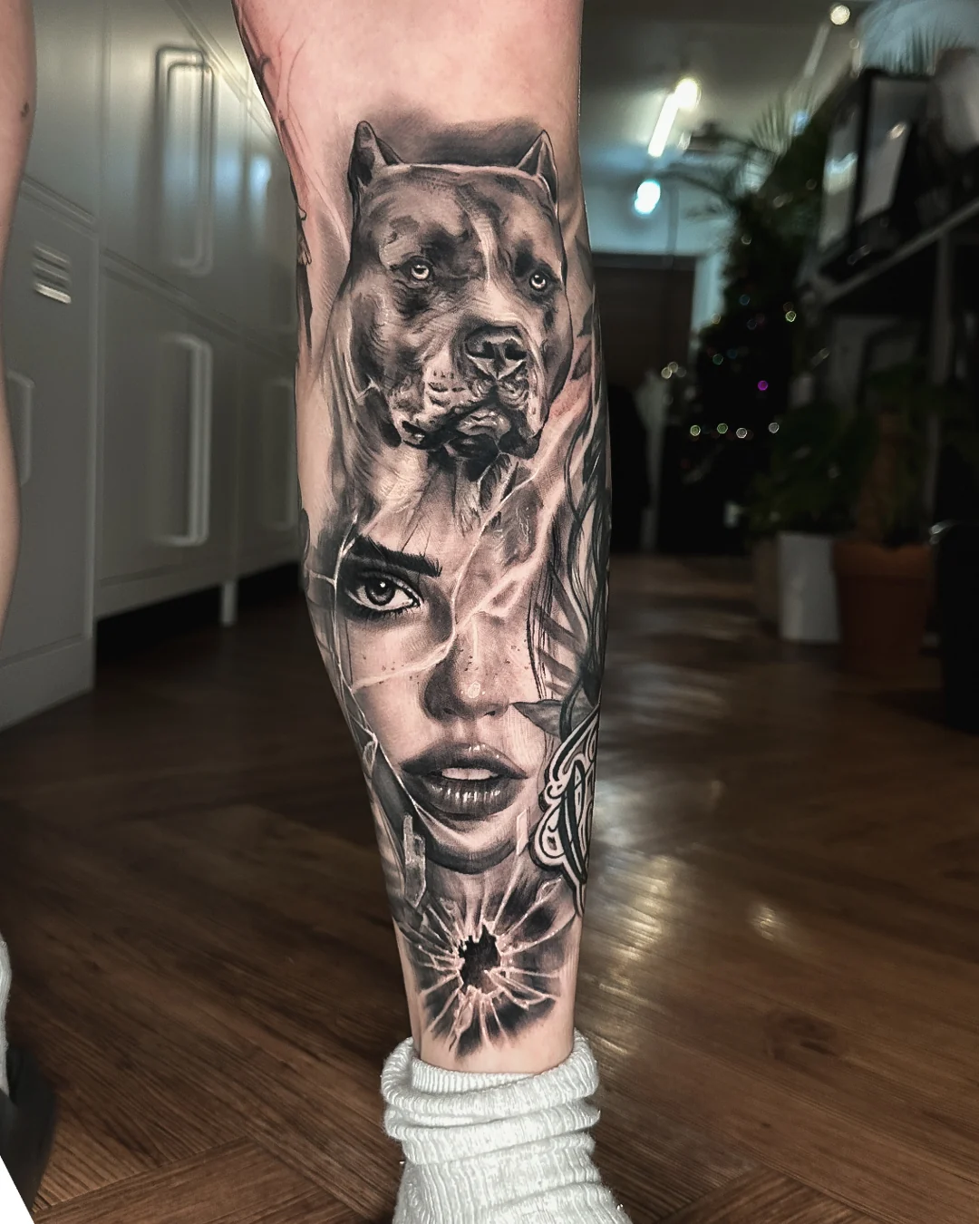 Black and Grey portrait leg tattoo by SSAB in Seoul